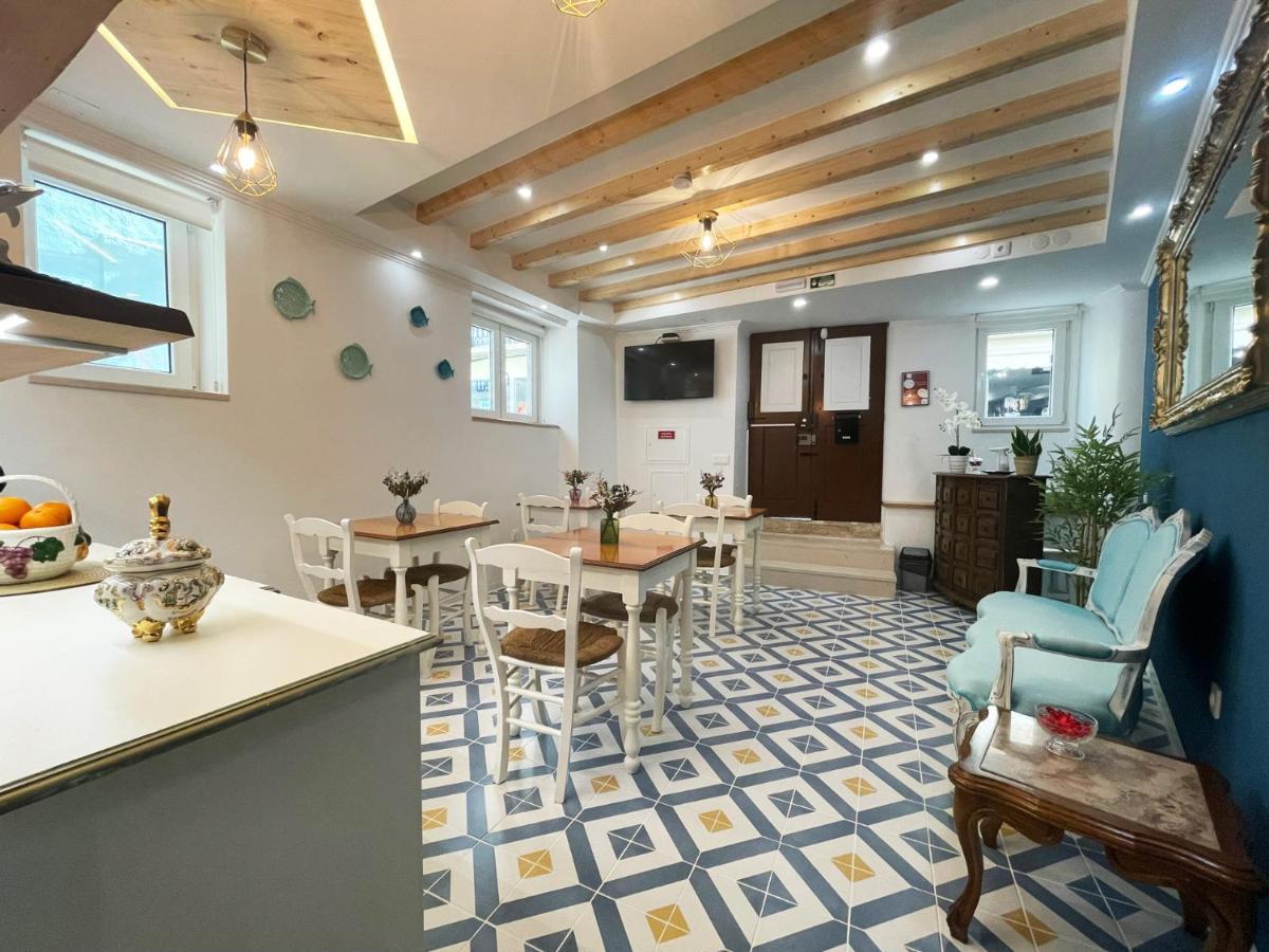 セトゥーバル Baia Do Mundo Bed & Breakfast エクステリア 写真